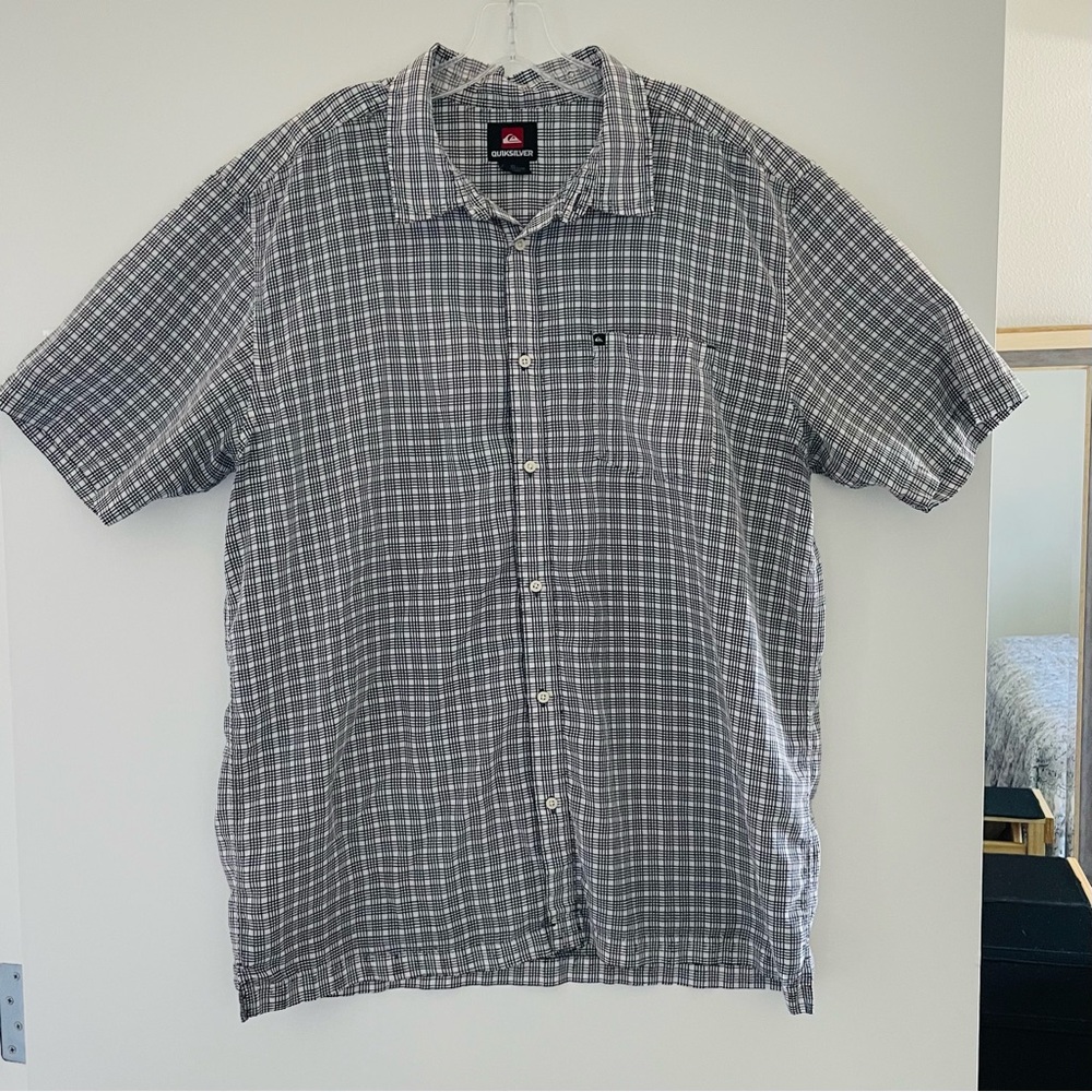 Men's Quicksilver Button checkered Shirt